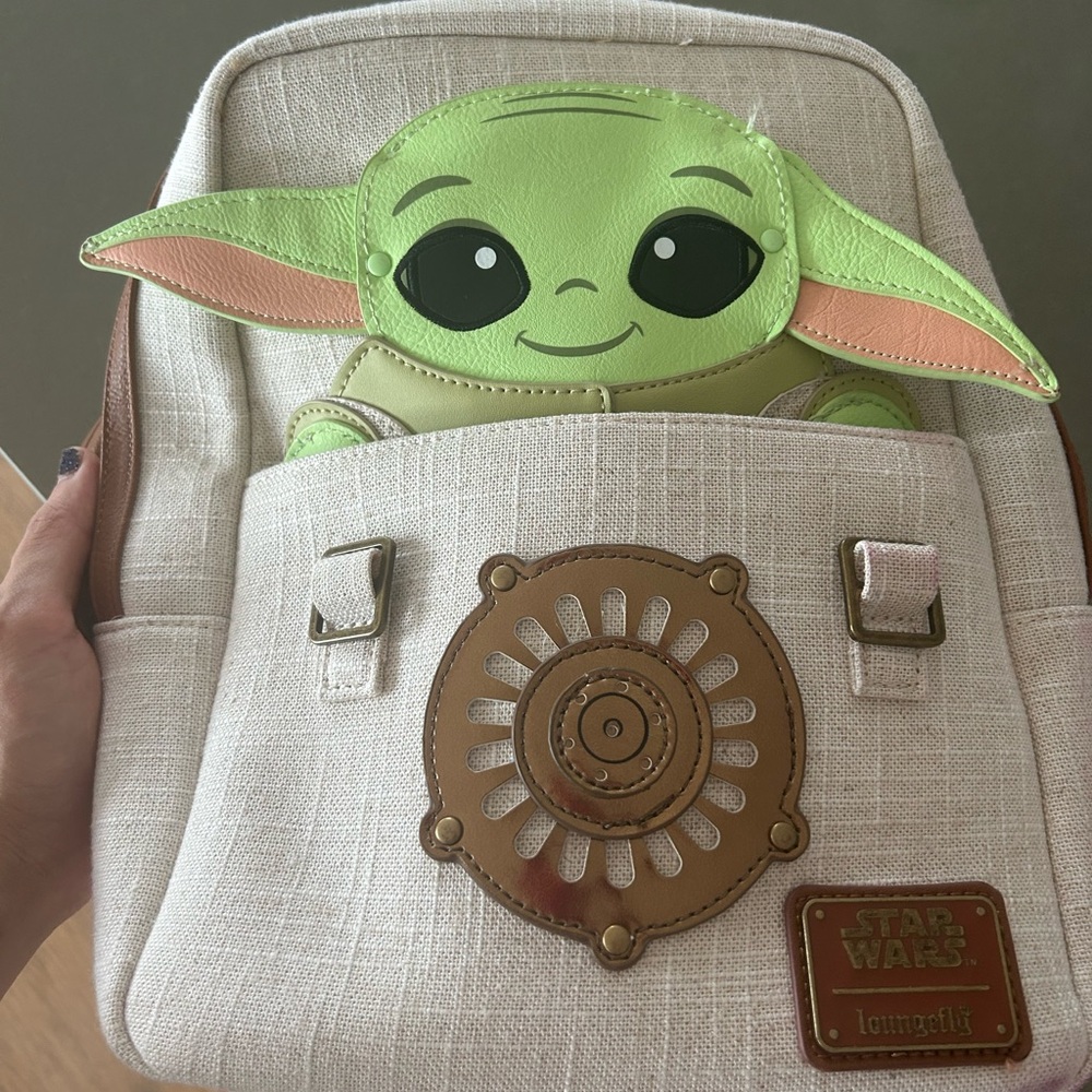 Baby yoda Disney backpack- mint condition!